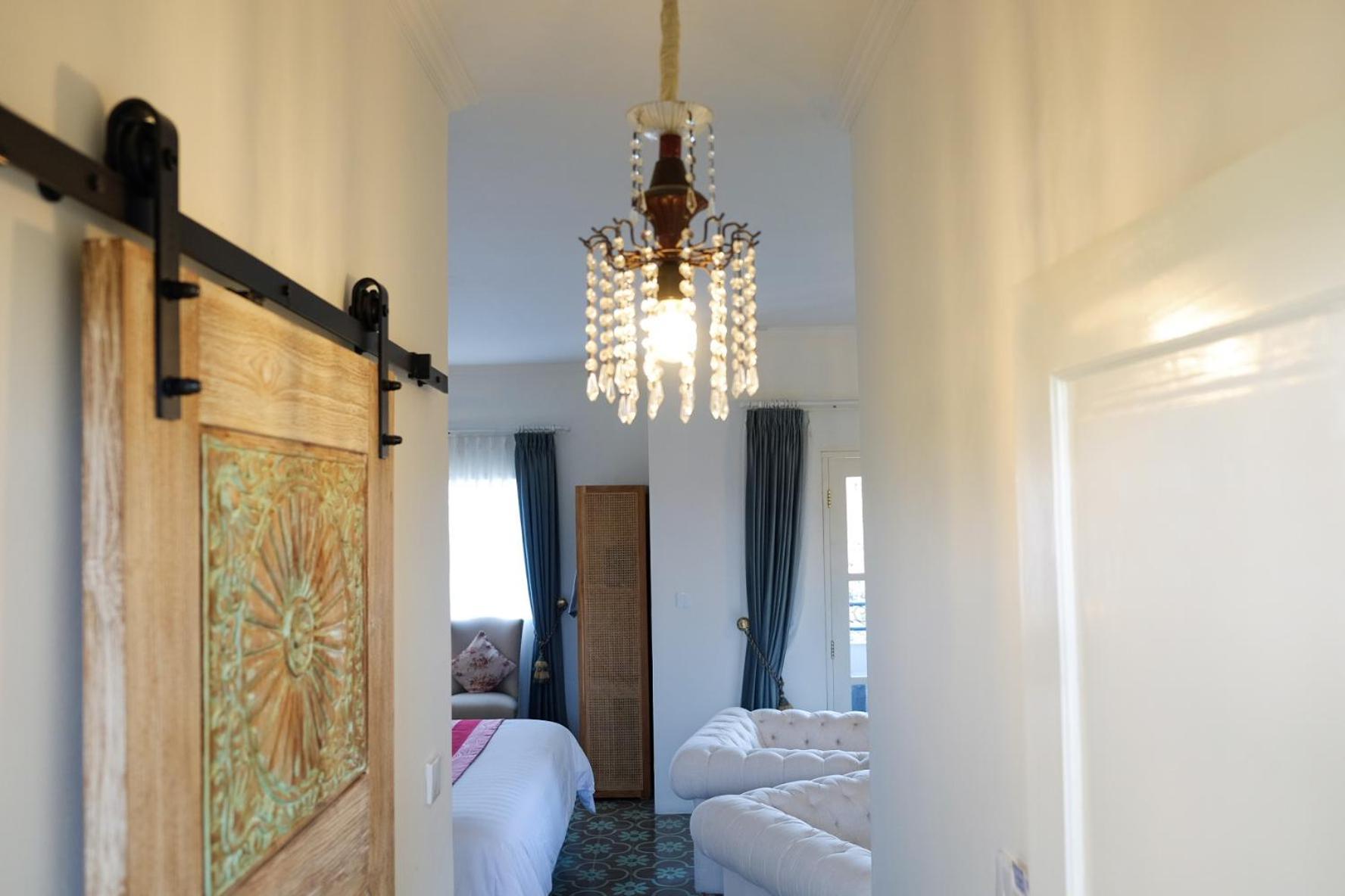 Su's Hotel 2*