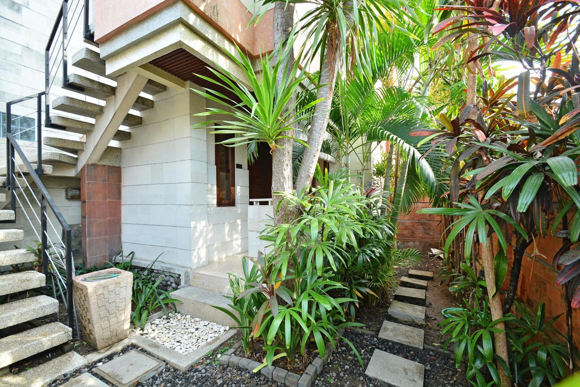 Taman Ayu Town House Aparthotel Legian (Bali)