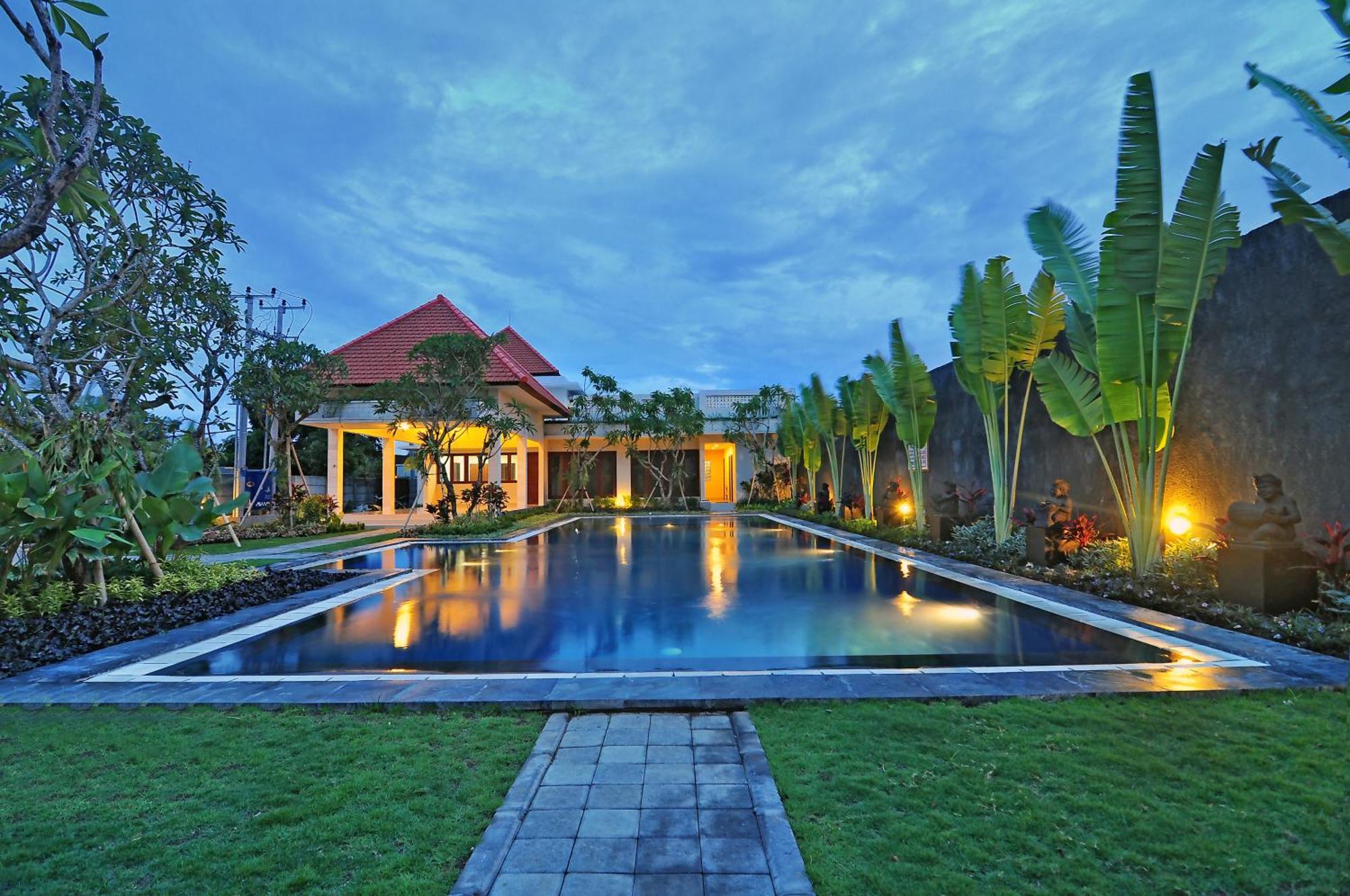 Taman Ayu Town House Legian (Bali)