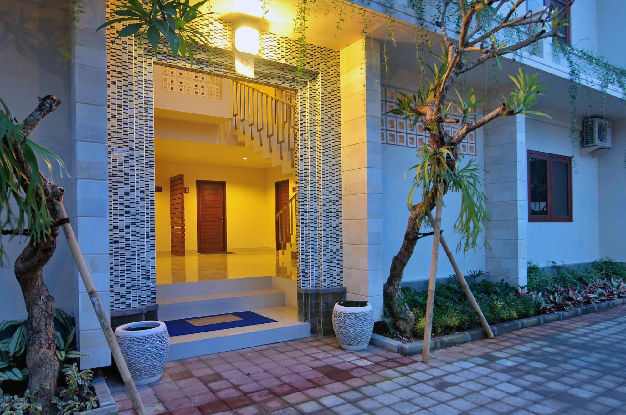 Taman Ayu Town House Legian (Bali)