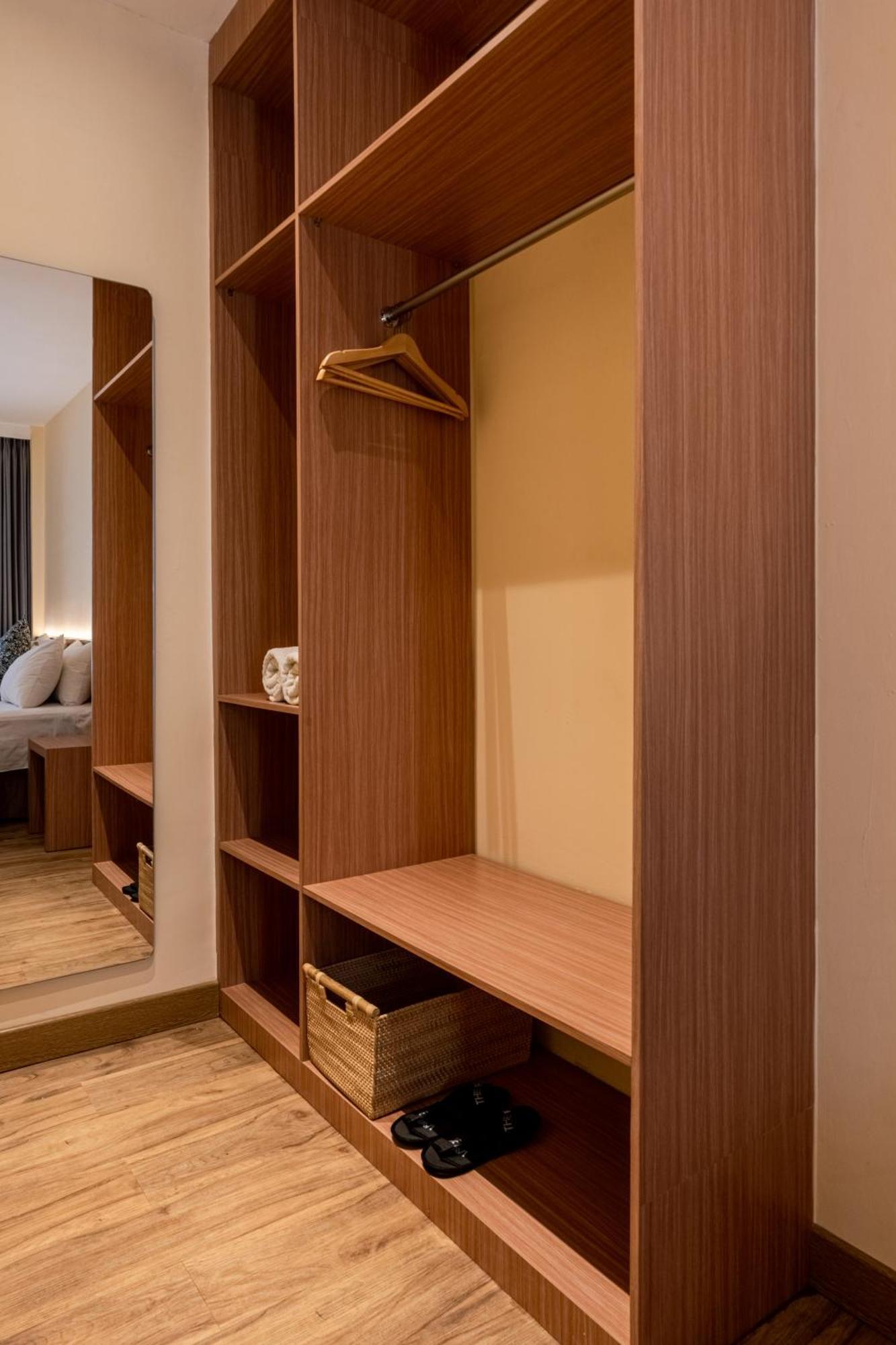 The Rivavi Hotel Legian