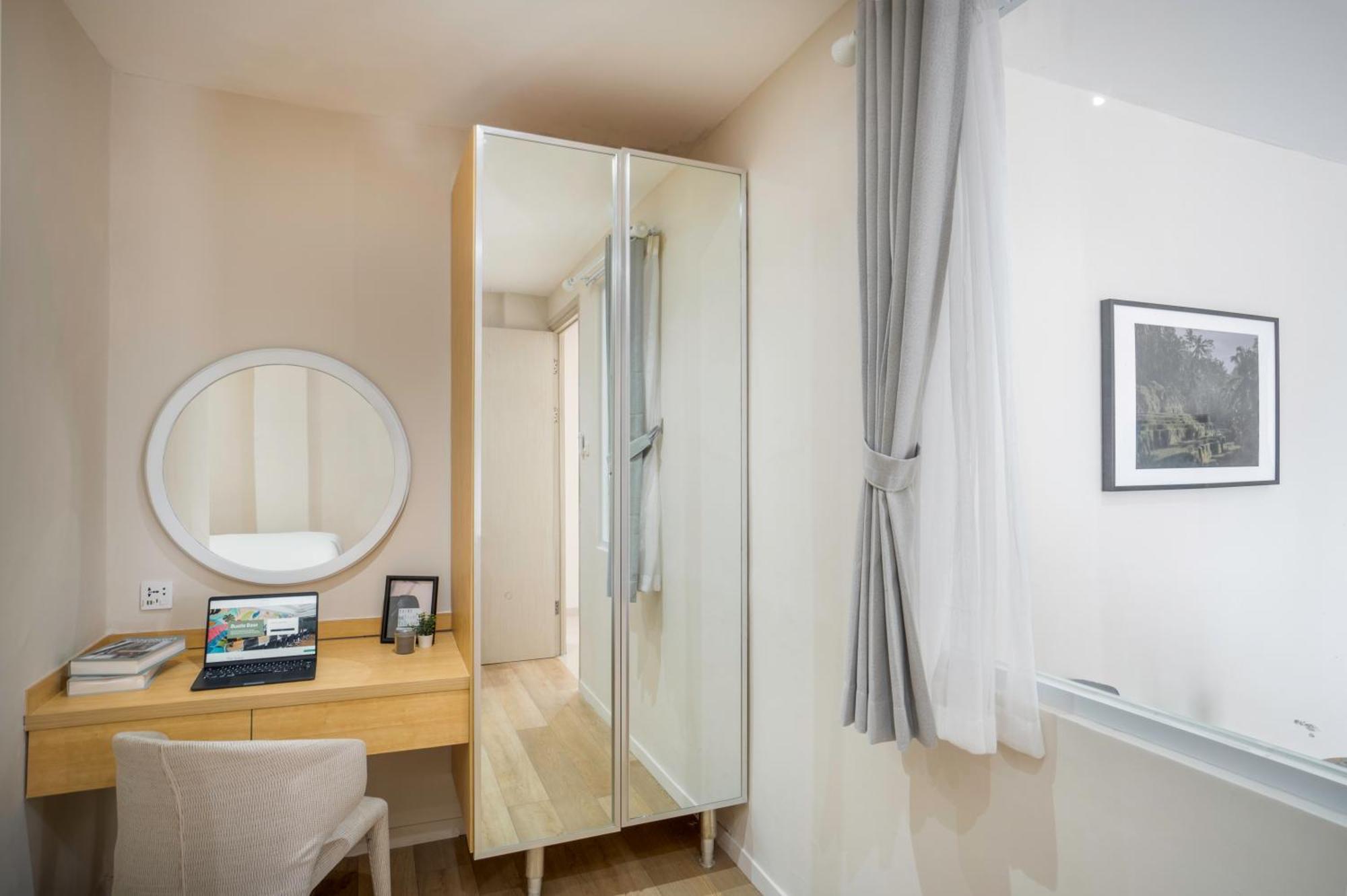 Aparthotel Bustle Base Coliving And Coworking Space *