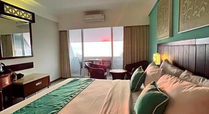 Maharani Beach 3*