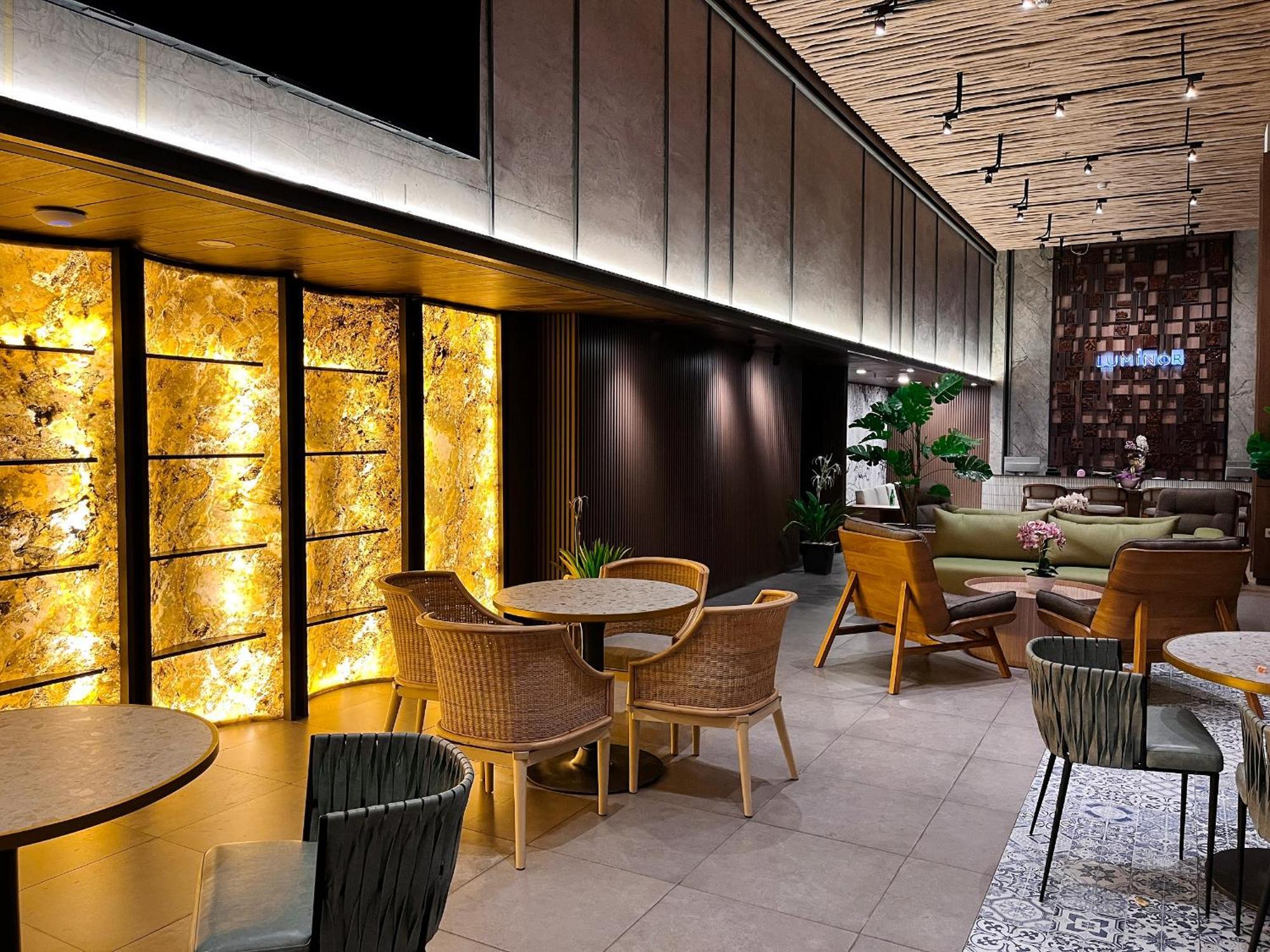 Luminor Seminyak - Bali 3*