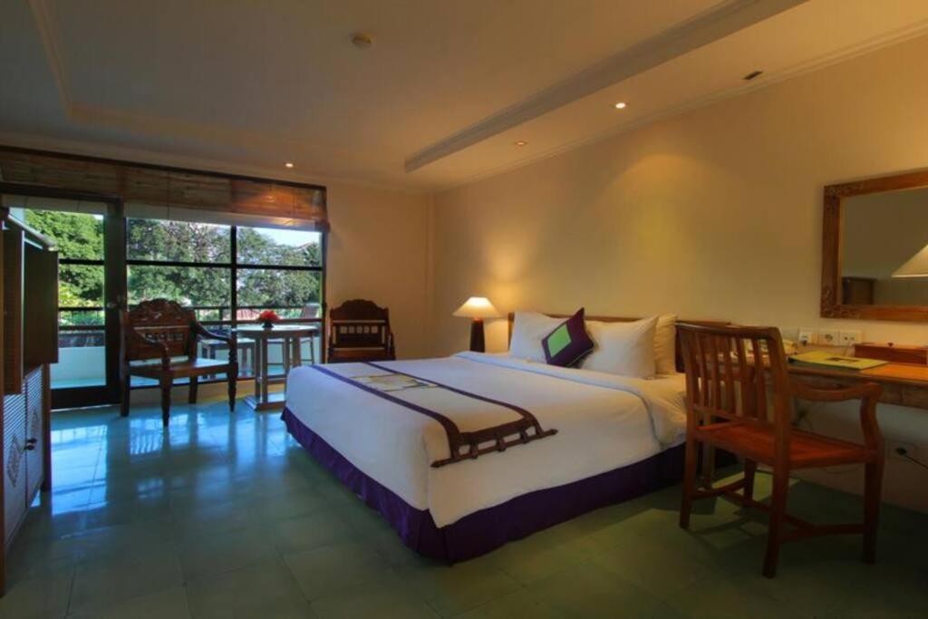Aparthotel Front Blue Sensation Kuta Cyn