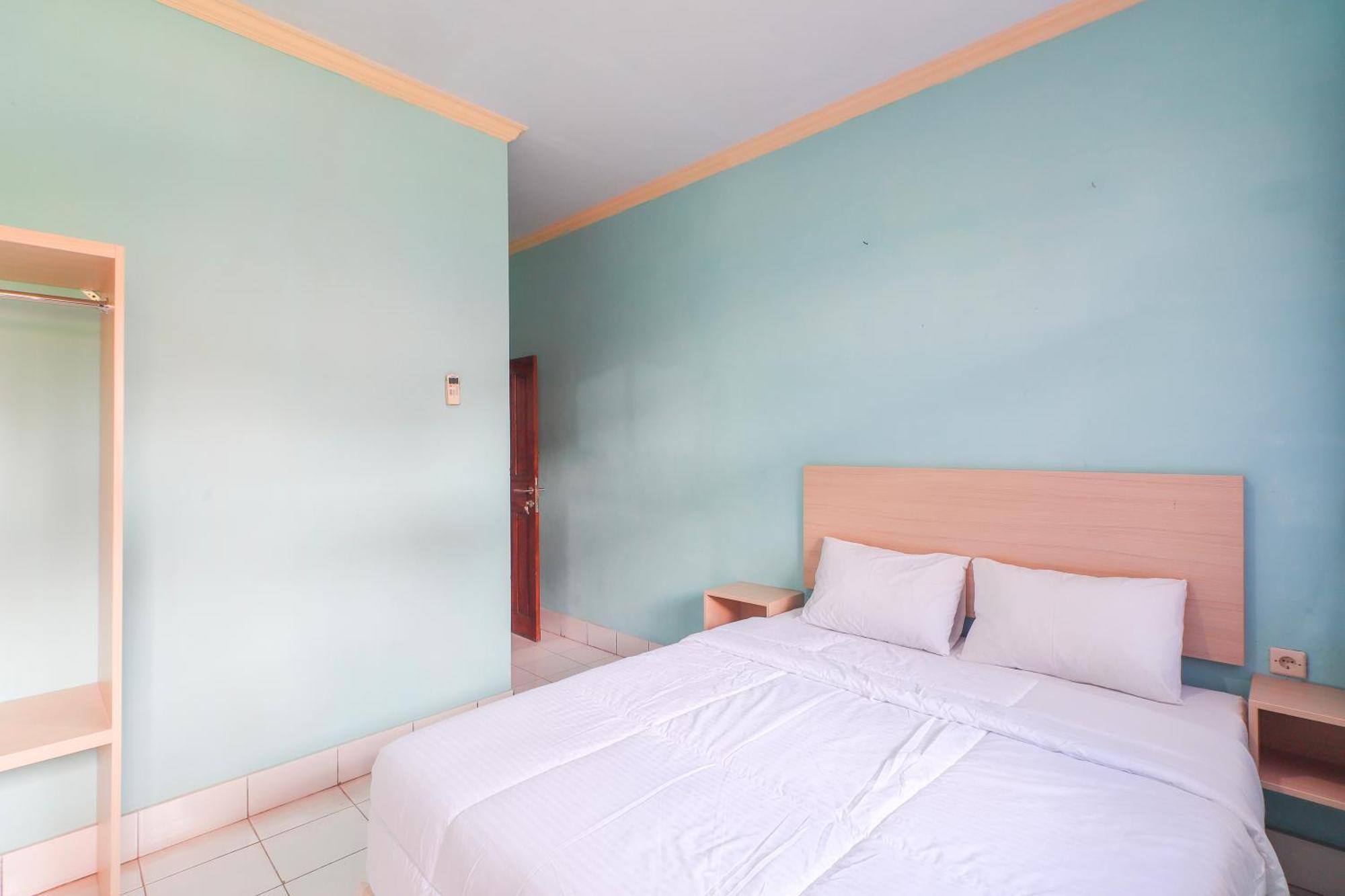 Hotel Townhouse Oak Near Formerly Sayang Maha Merta Legian (Bali)