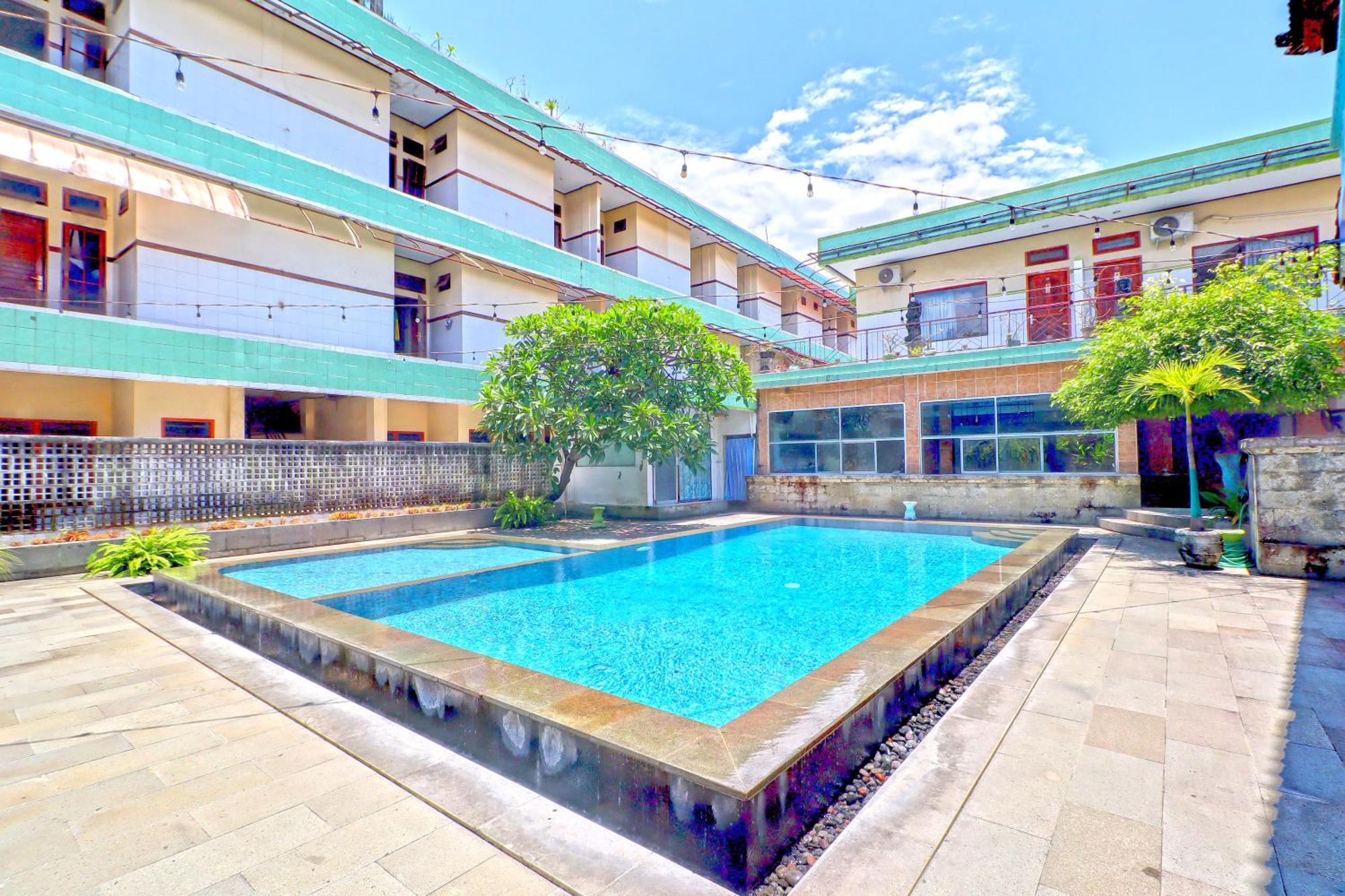 Townhouse Oak Near Formerly Sayang Maha Merta Hotel
