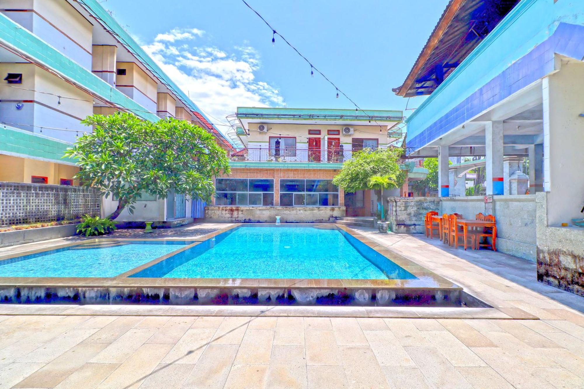 Townhouse Oak Near Formerly Sayang Maha Merta Hotel