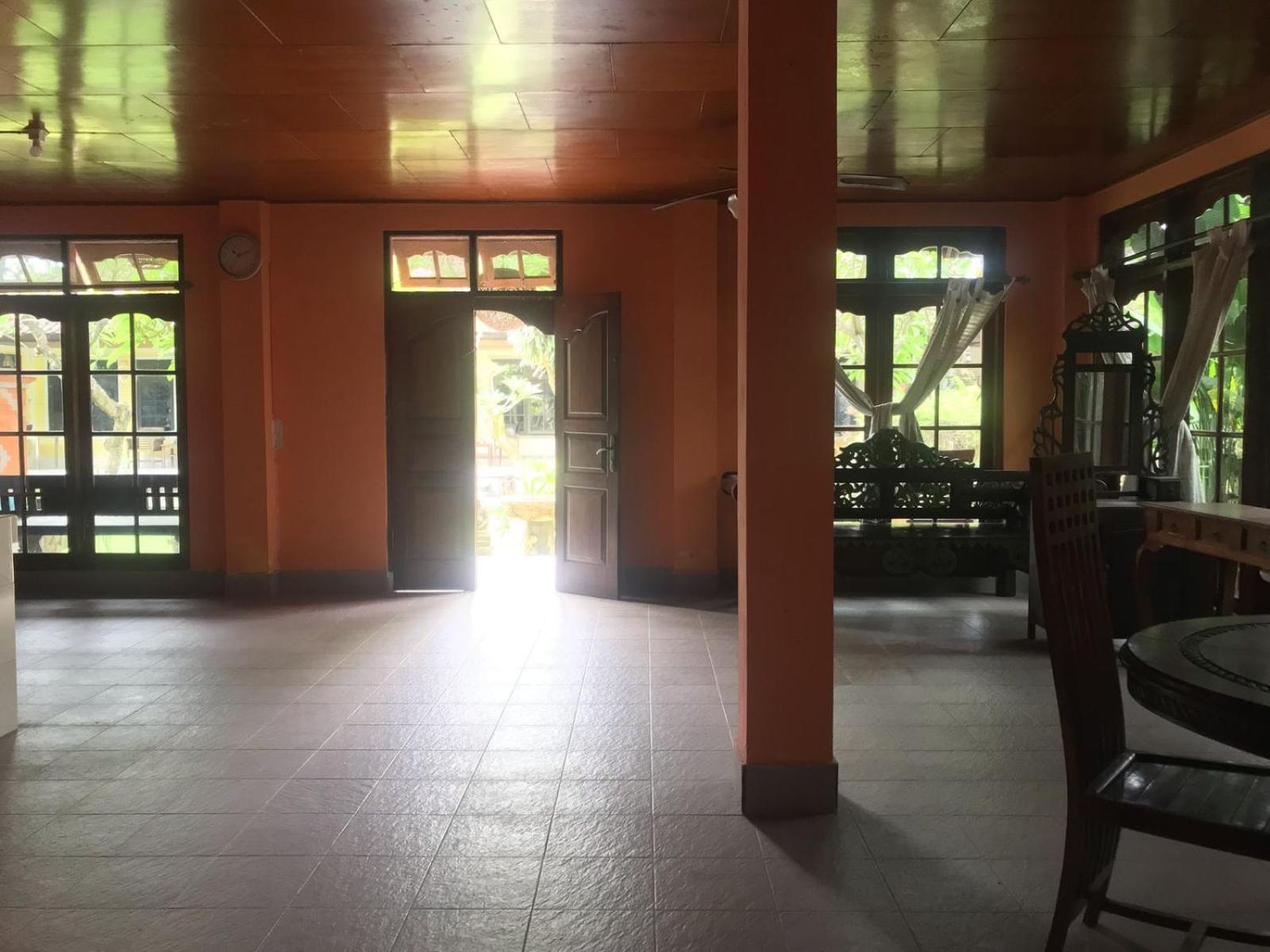 Nyoman House