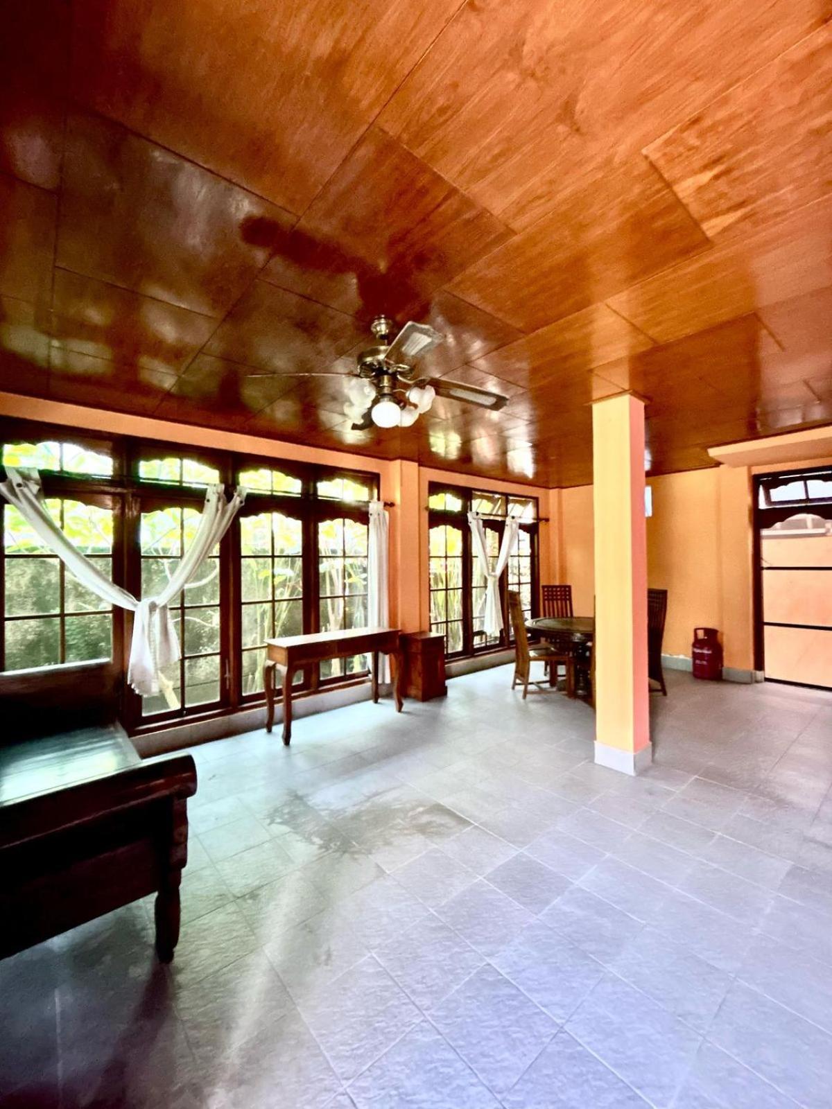 Nyoman House * Legian (Bali)