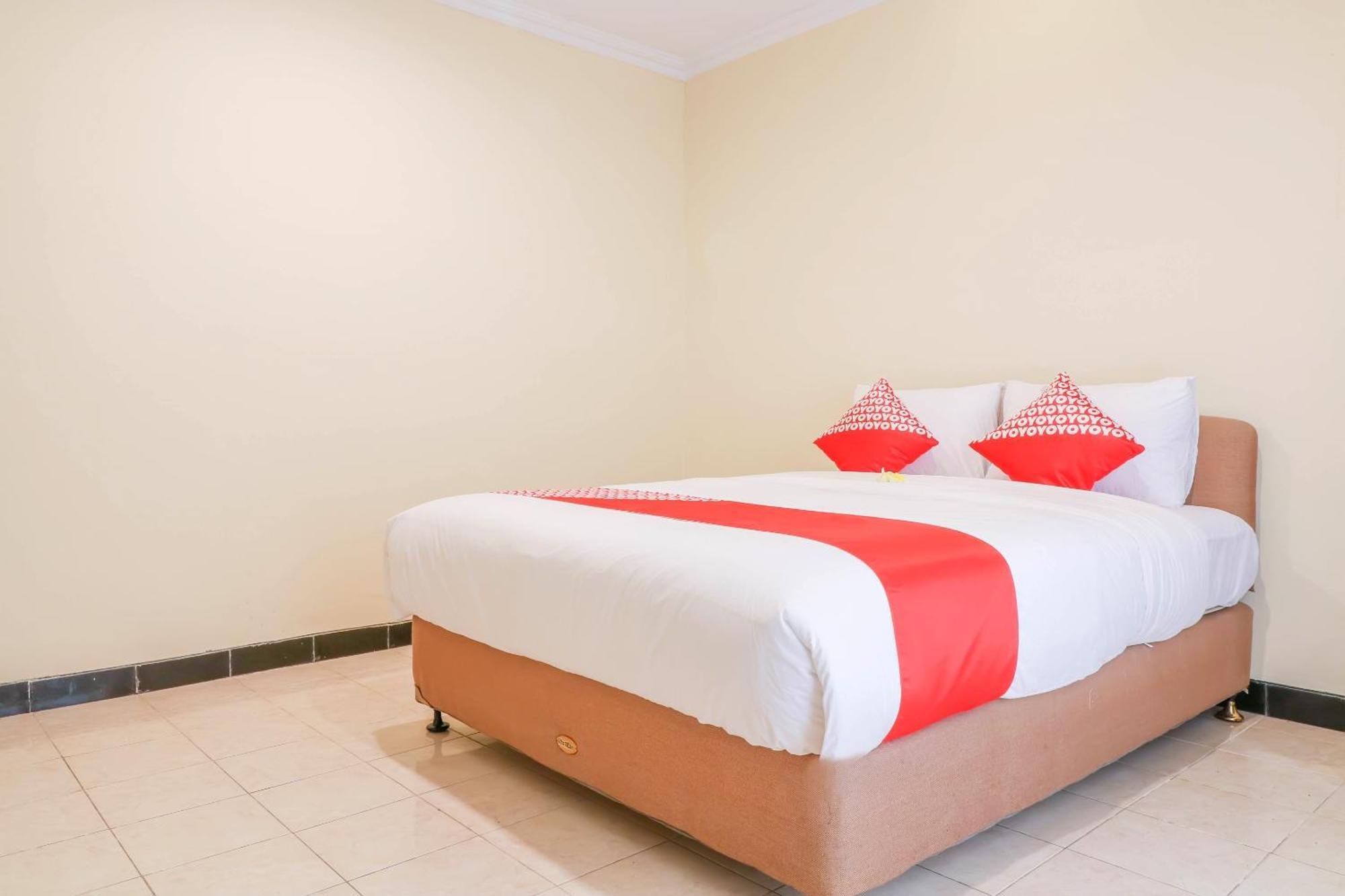 Super Oyo 1654 Maha Bharata Kuta Hotel Legian (Bali)