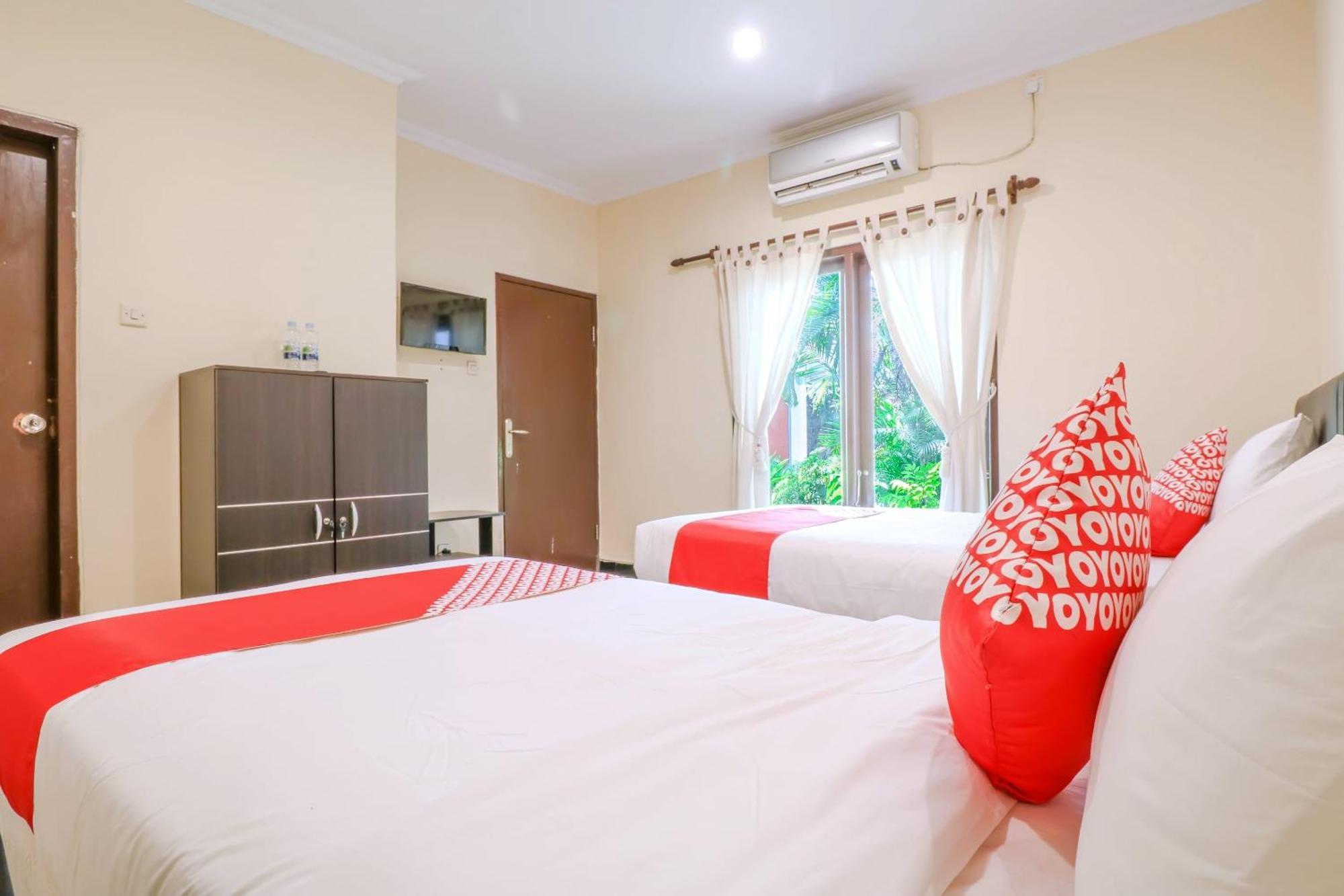 Hotel Super Oyo 1654 Maha Bharata Kuta 2*