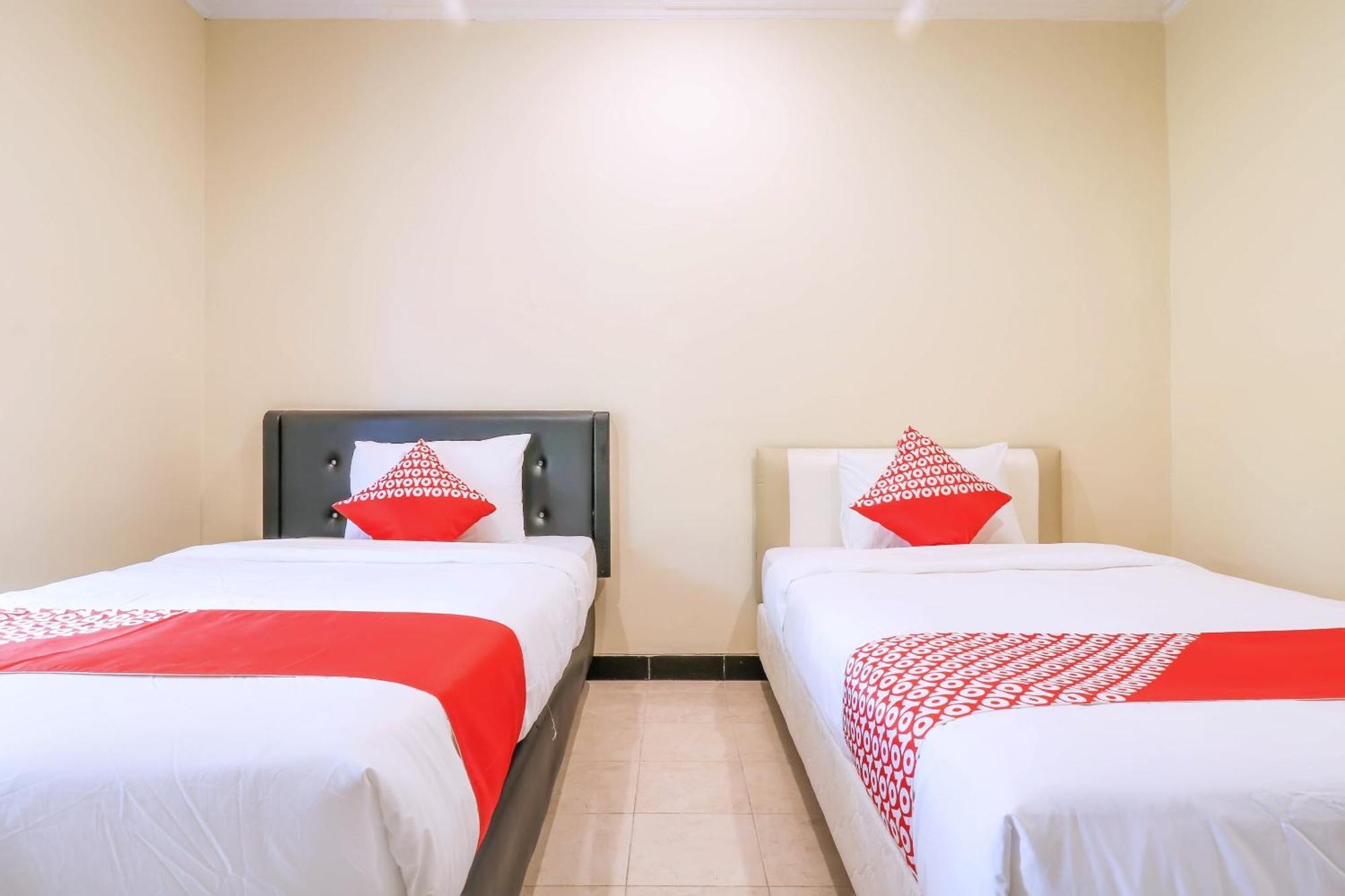 Hotel Super Oyo 1654 Maha Bharata Kuta