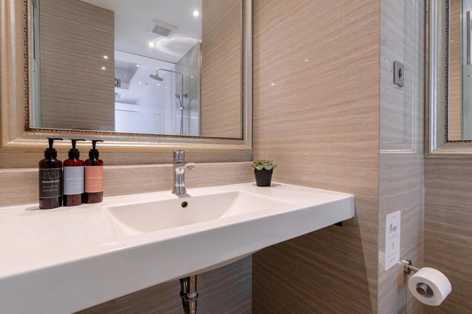 Bustle Base Coliving And Coworking Space *