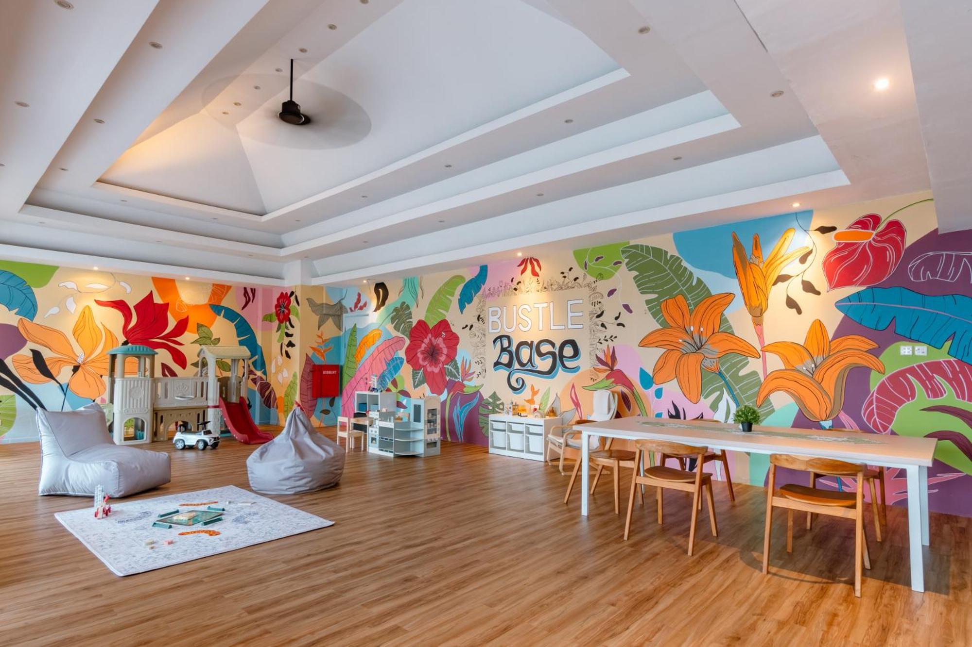 Bustle Base Coliving And Coworking Space * Legian