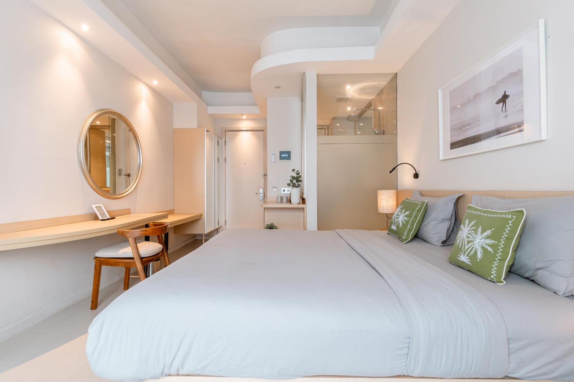 Bustle Base Coliving And Coworking Space