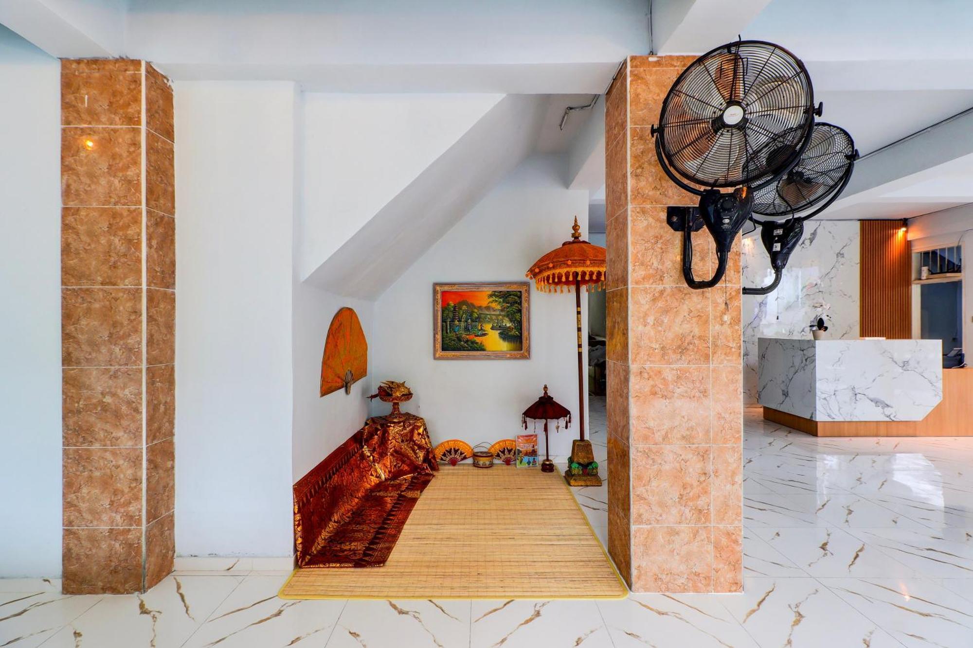 Hotel Townhouse Oak Near Formerly Sayang Maha Merta Legian (Bali)
