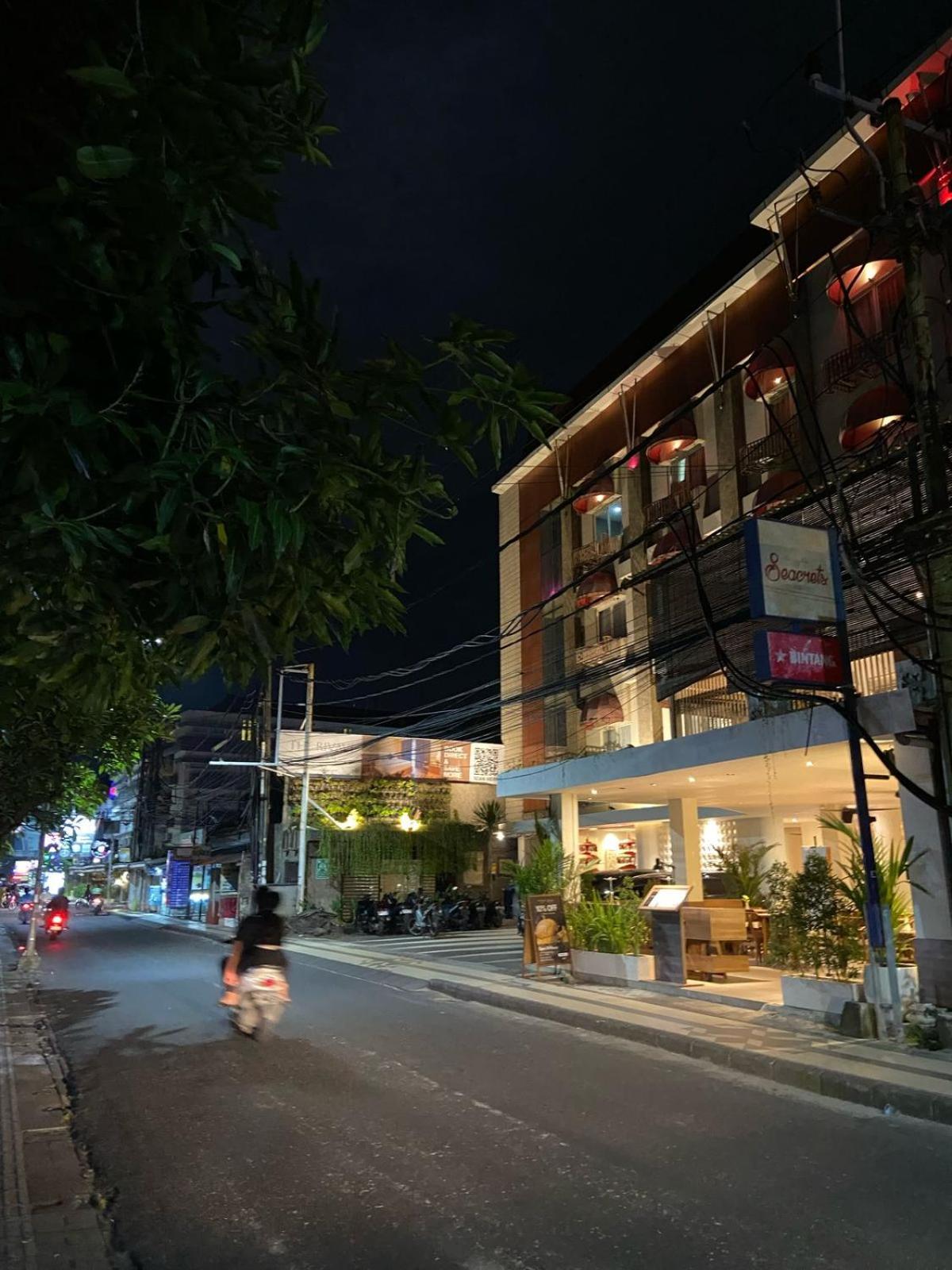 Cozy Kuta - 1 Minutes To The By Micky Studio2 Legian (Bali)