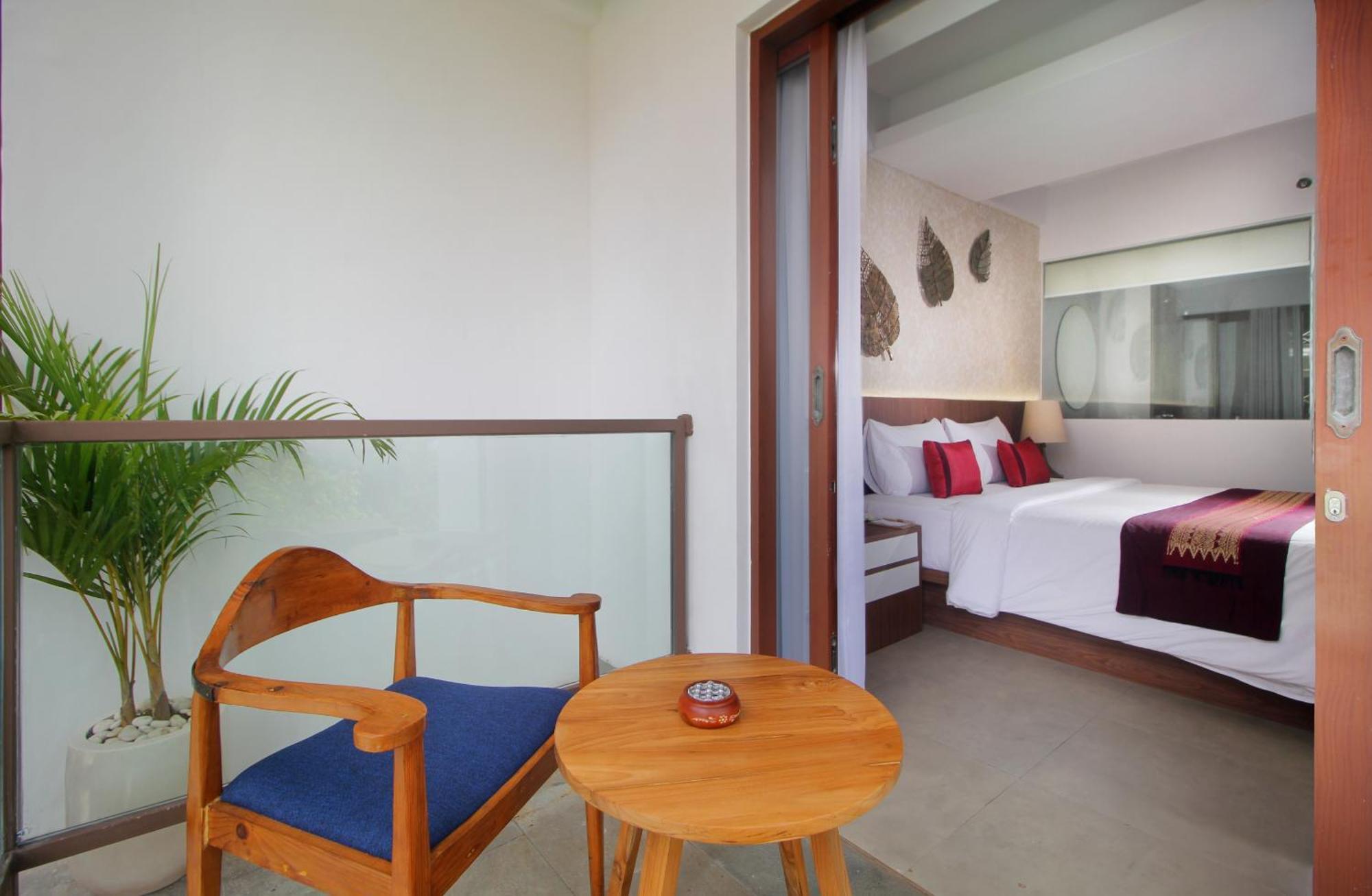 Hotel Nadi 4*