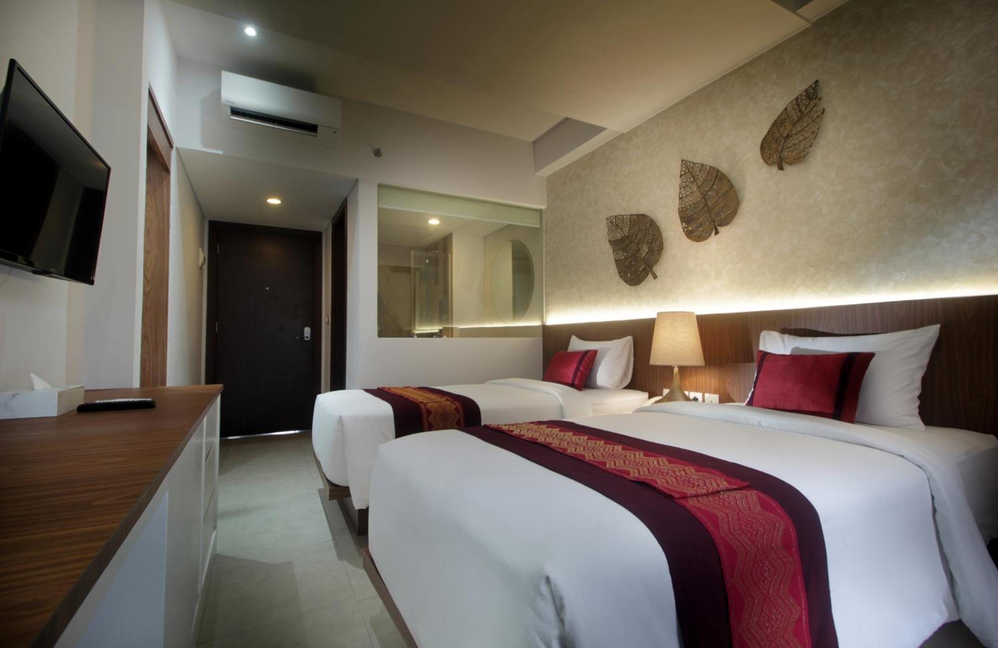 Nadi Hotel 4*