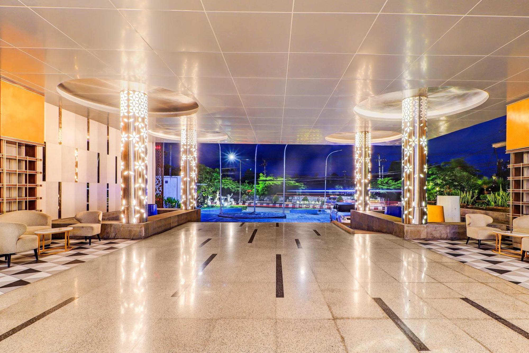 Hotel Belvilla Arshika Sunset Road 4*