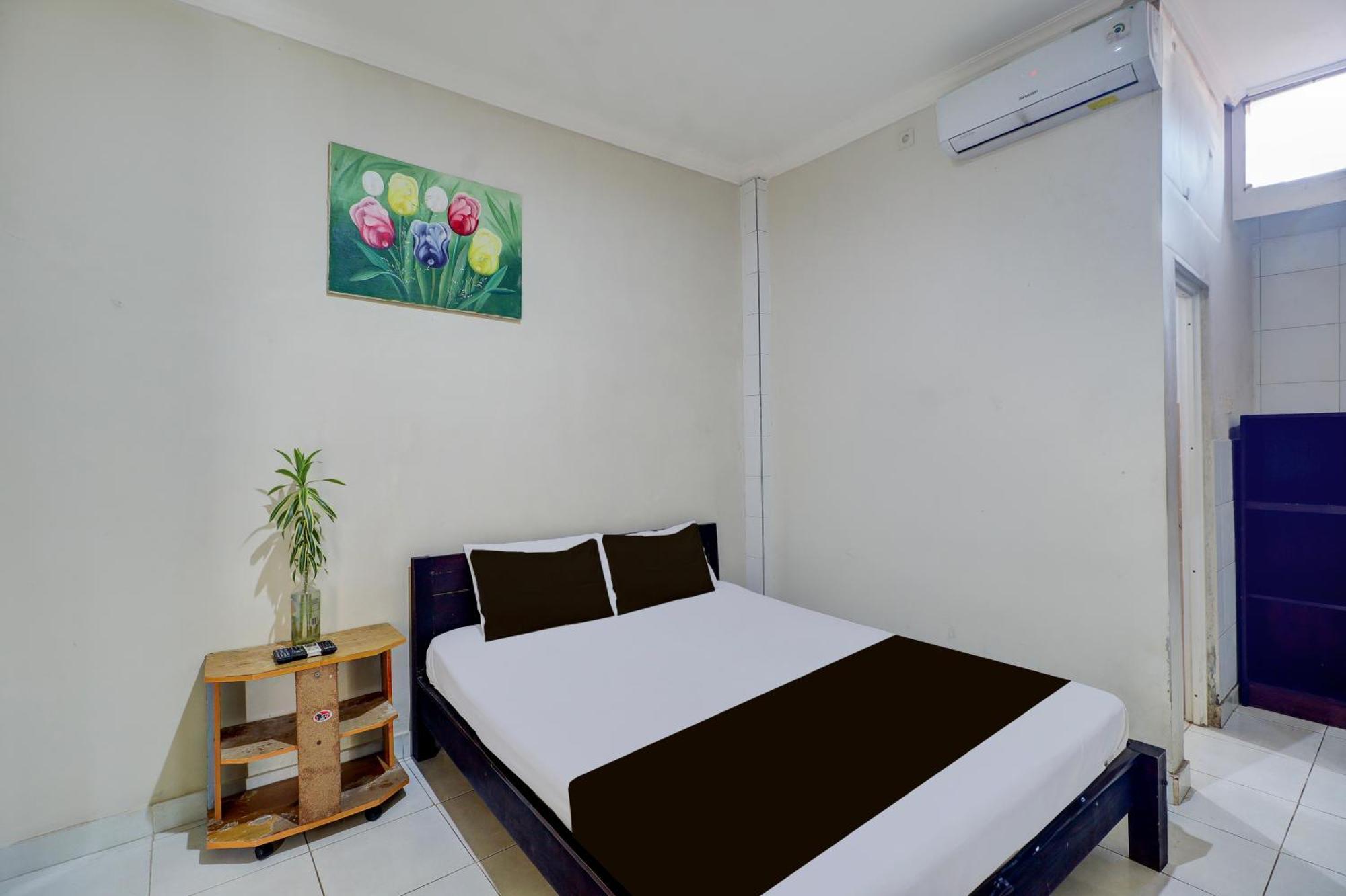 Hotel Collection O Bali Near Beachwalk Shopping Center Formerly Budget Door 2*