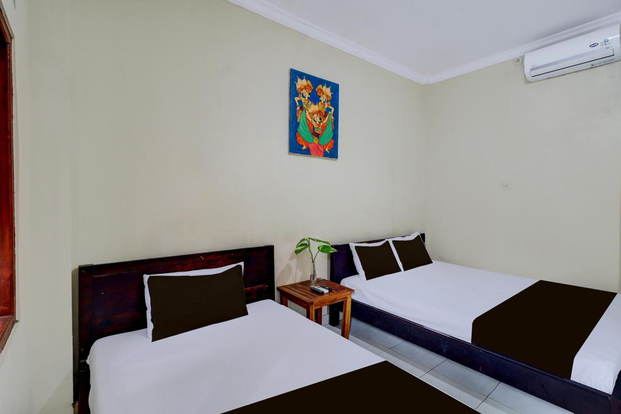 Collection O Bali Near Beachwalk Shopping Center Formerly Budget Door Legian (Bali)