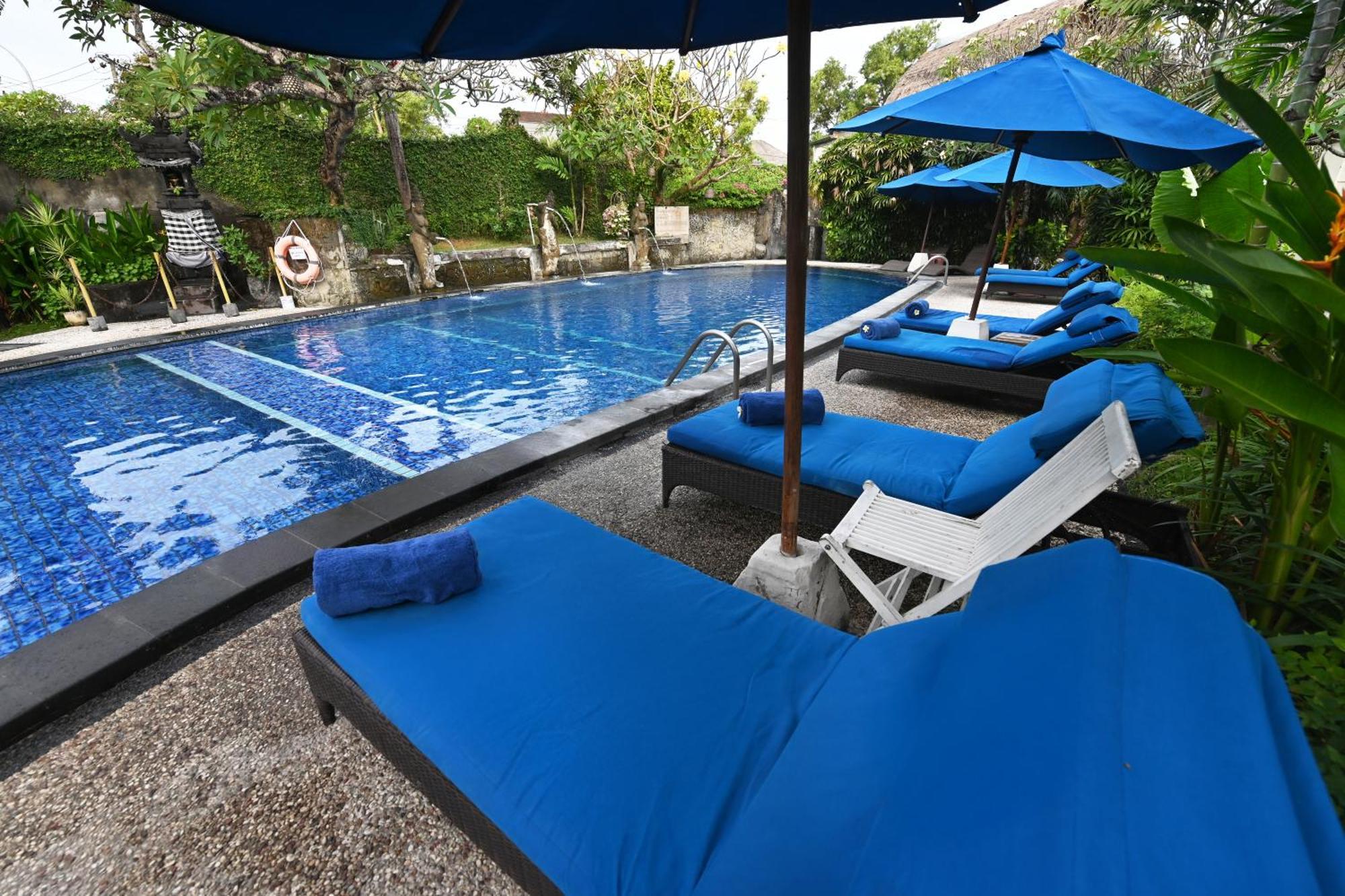 Hotel Puri Dewa Bharata & Legian (Bali)