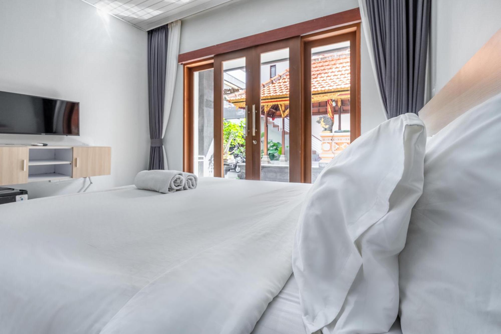 Dukuh Segara Guest house Legian (Bali)