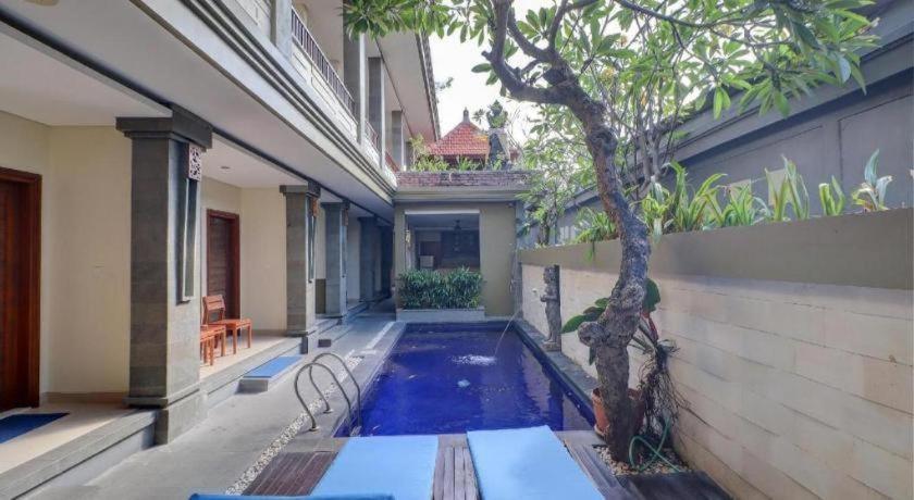 Hotel Oyo Life 92852 Singgah Legian (Bali)