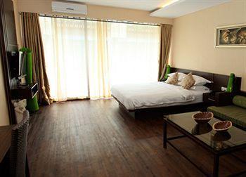 Hotel Devata And Legian (Bali)