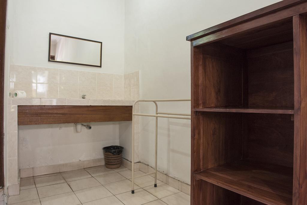 Guest house Reddoorz Near Ground Zero Legian (Bali)