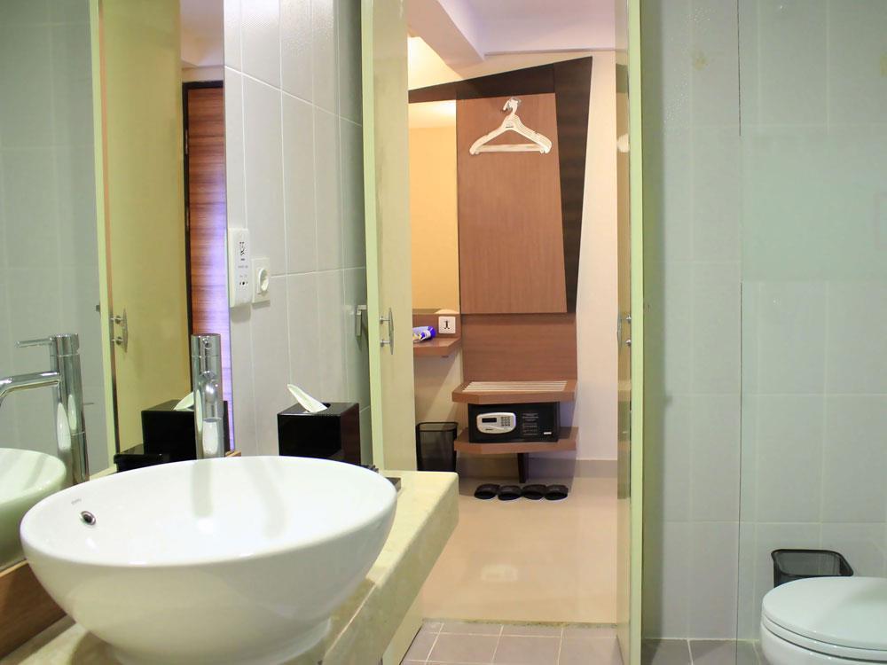 Hotel Neo - Kuta, Jelantik 3*
