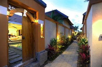 The Lavana Tanjung Lima Villa