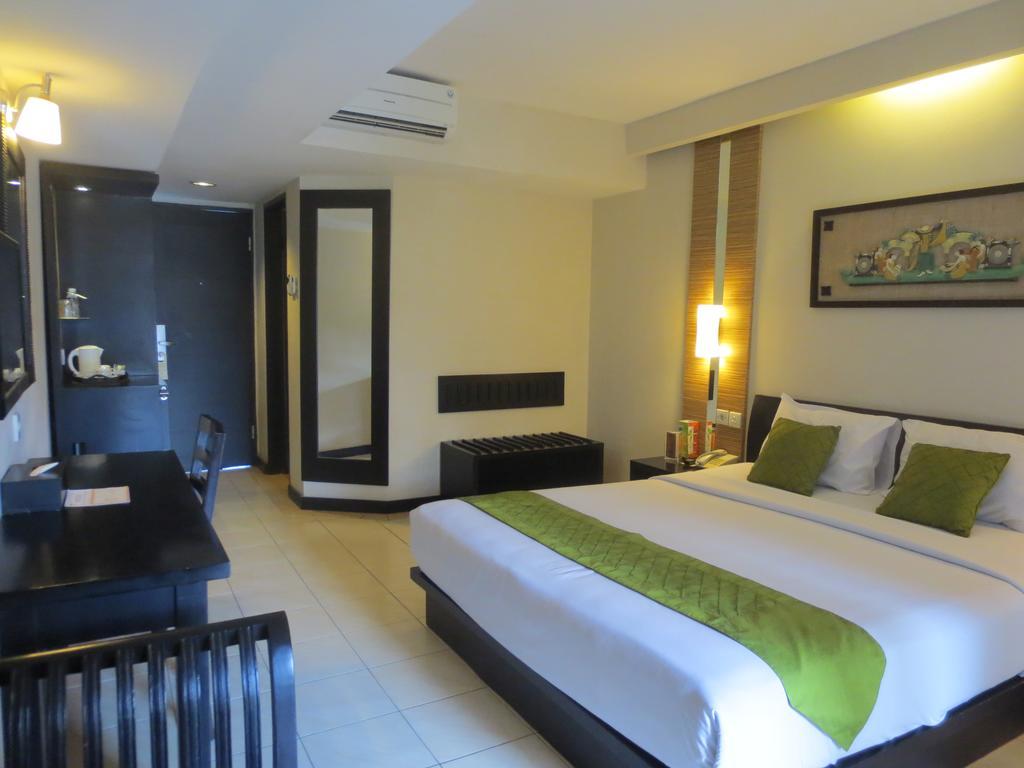 Losari & Kuta Bali Hotel 3*