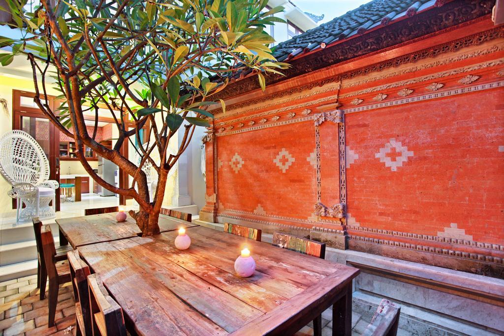 Hotel Legian Beach Villas 3*