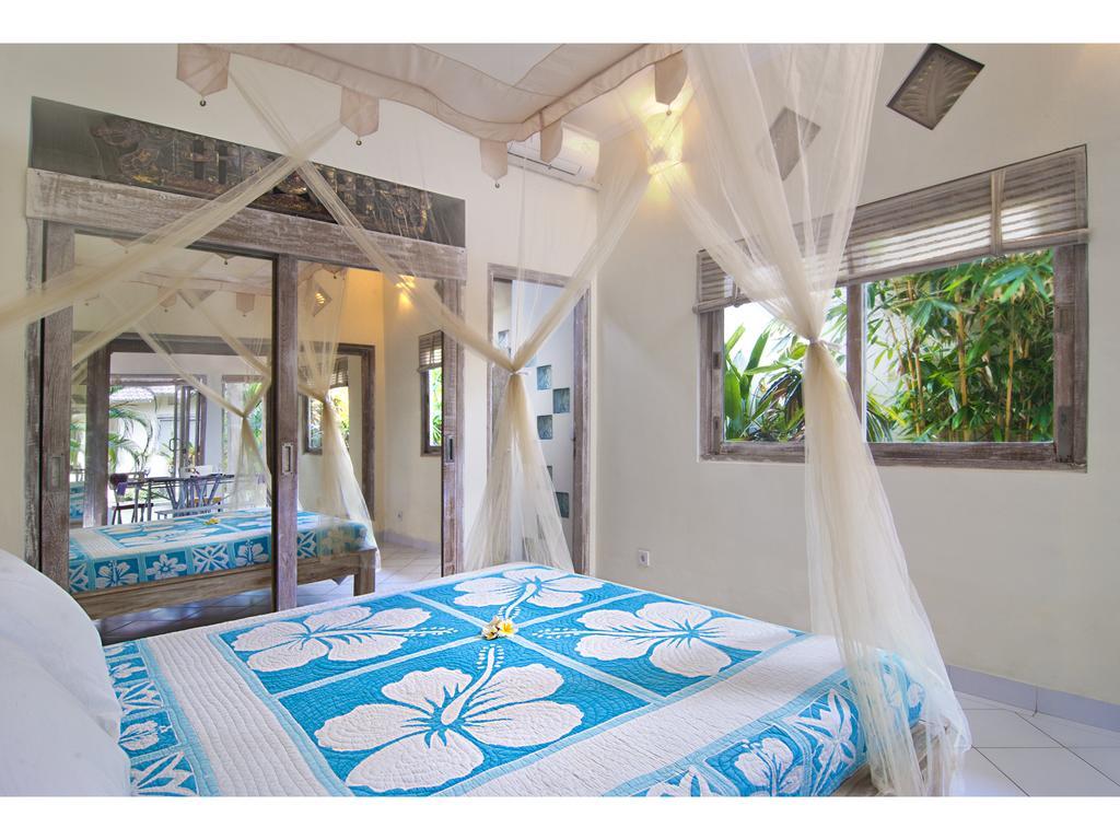 Villa Domus Dua Legian (Bali)