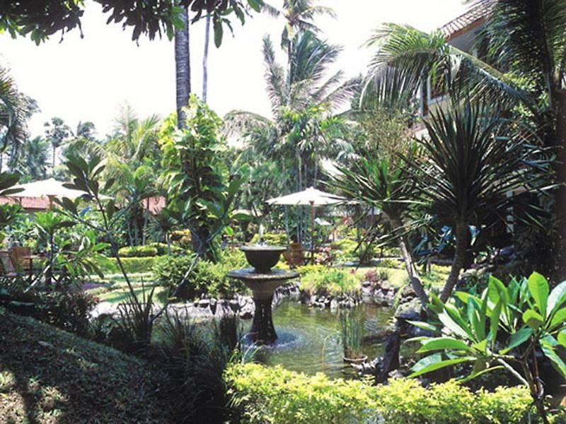 Hotel Dewi Sri