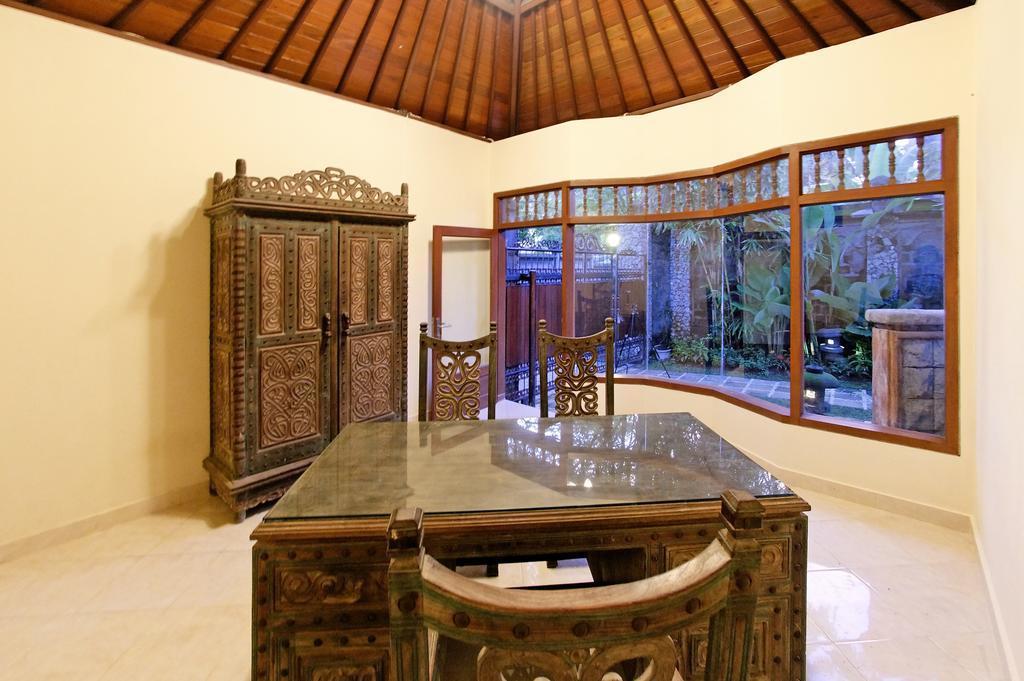 Asih Villa