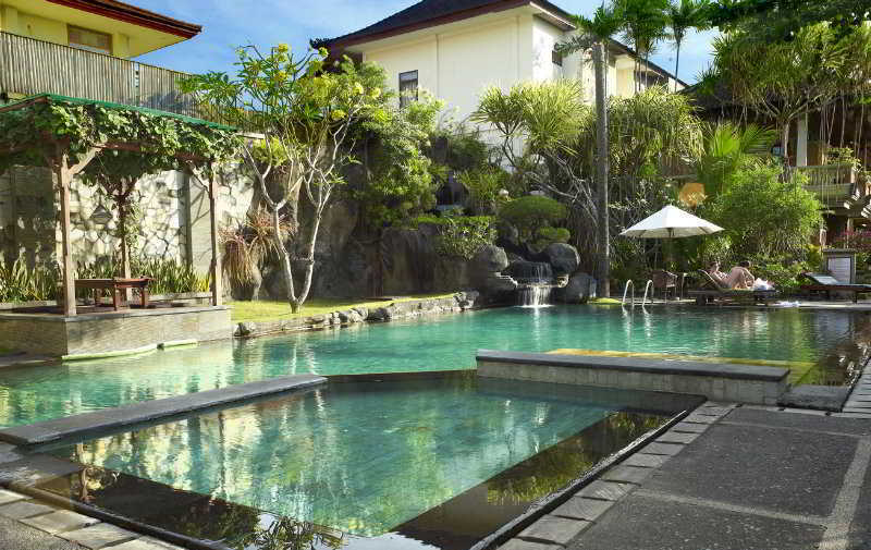 Adi Dharma Hotel 4*