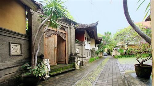 Surya Mas Villa