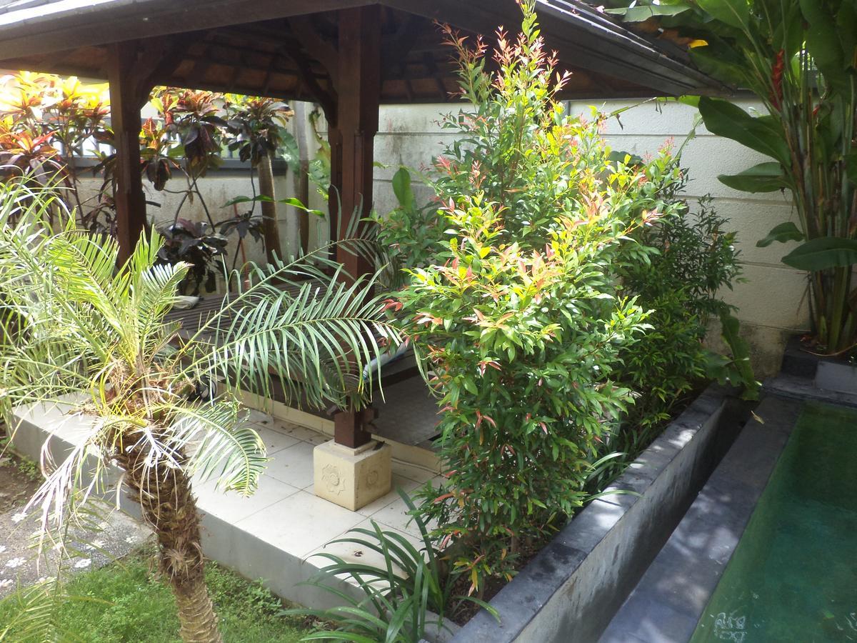 Villa Degung De Brata Family *