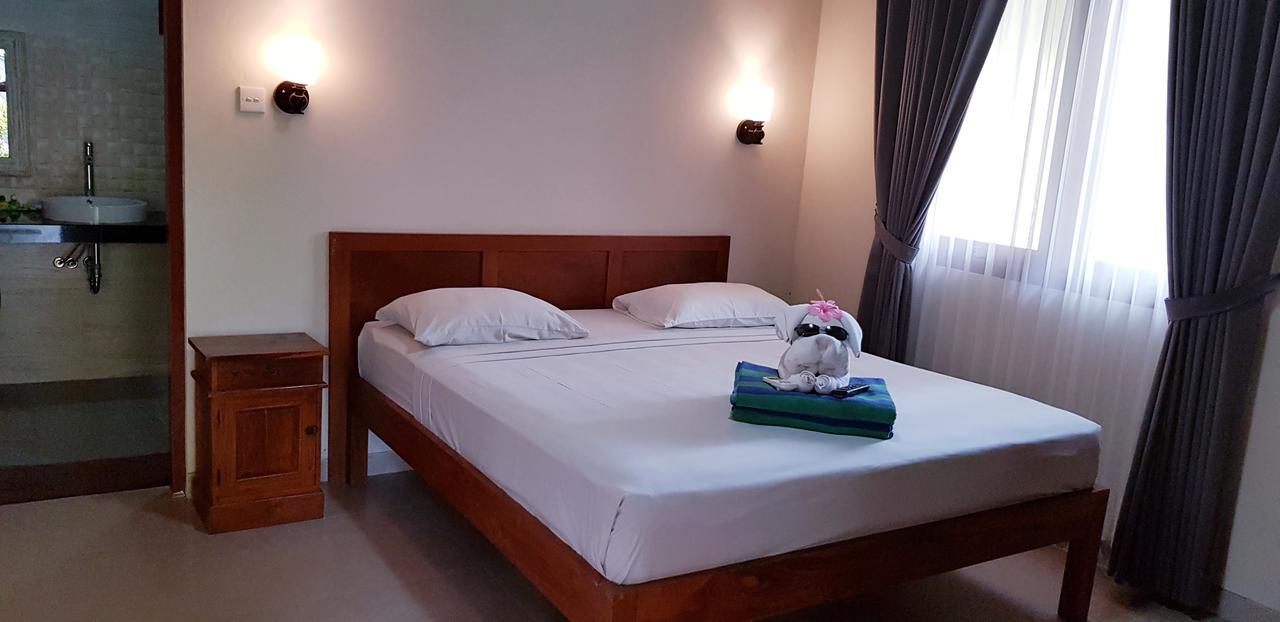 Kusnadi Hotel 3*