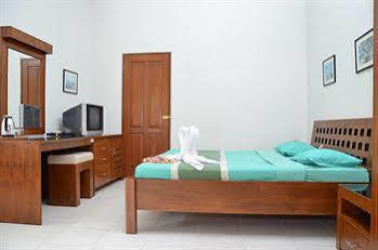Garden View Cottages Kuta 2* Legian (Bali)