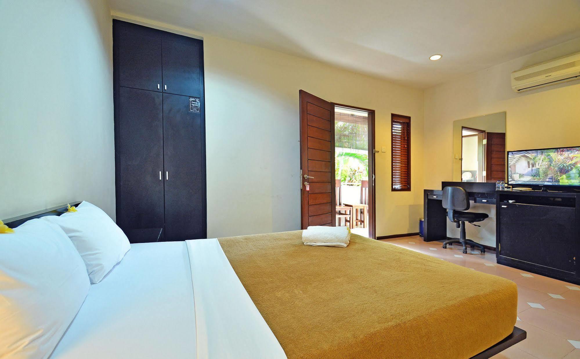 Taman Ayu Town House Legian (Bali)