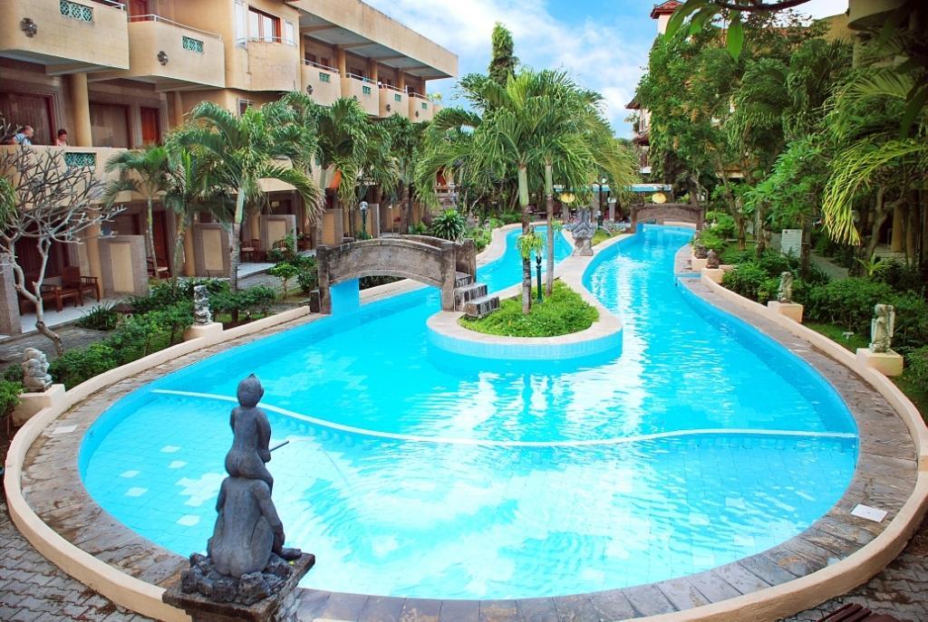 Melasti & Resort 3*