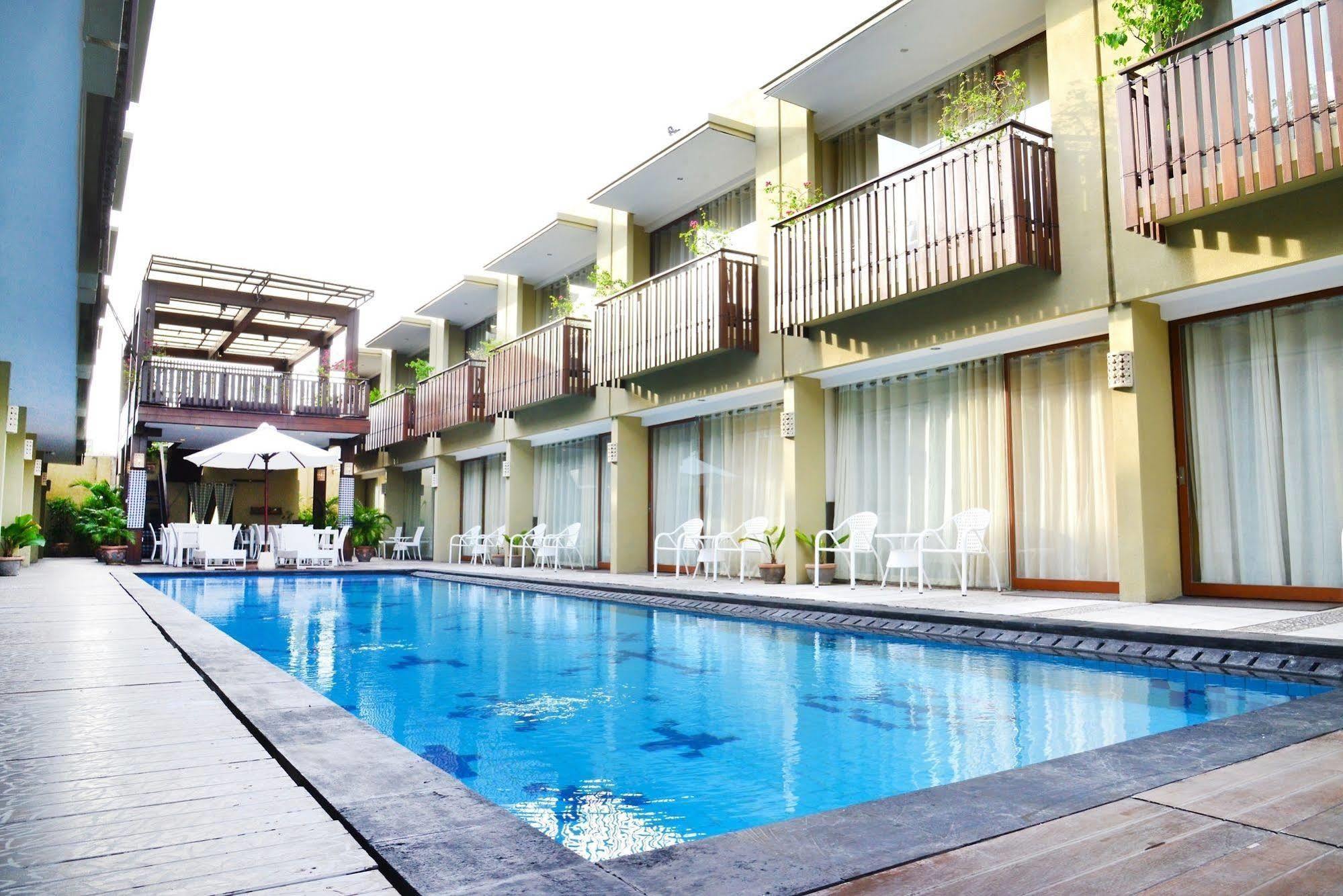 Devata And Hotel 3*