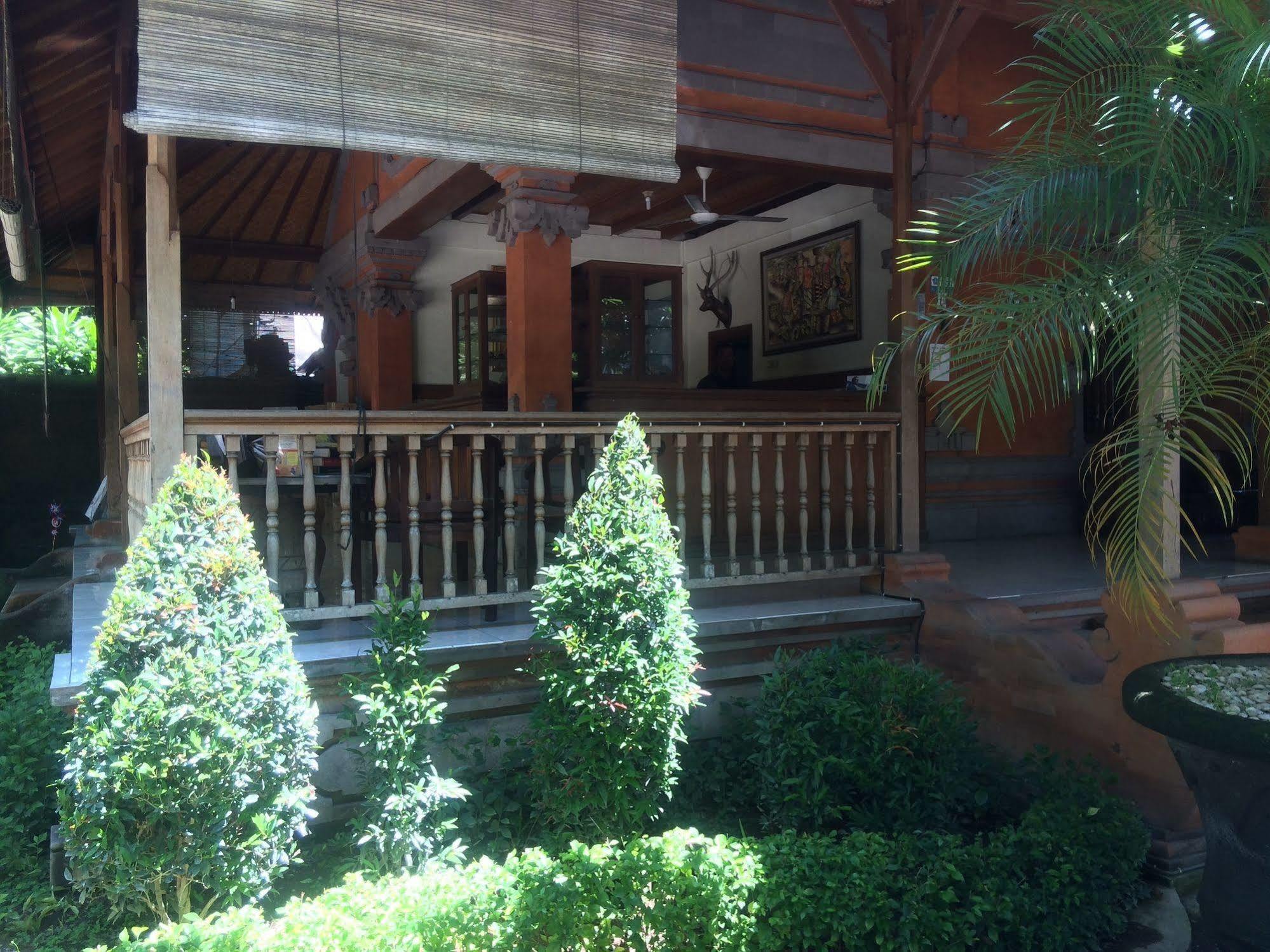 Panorama 1 Guest house Legian (Bali)