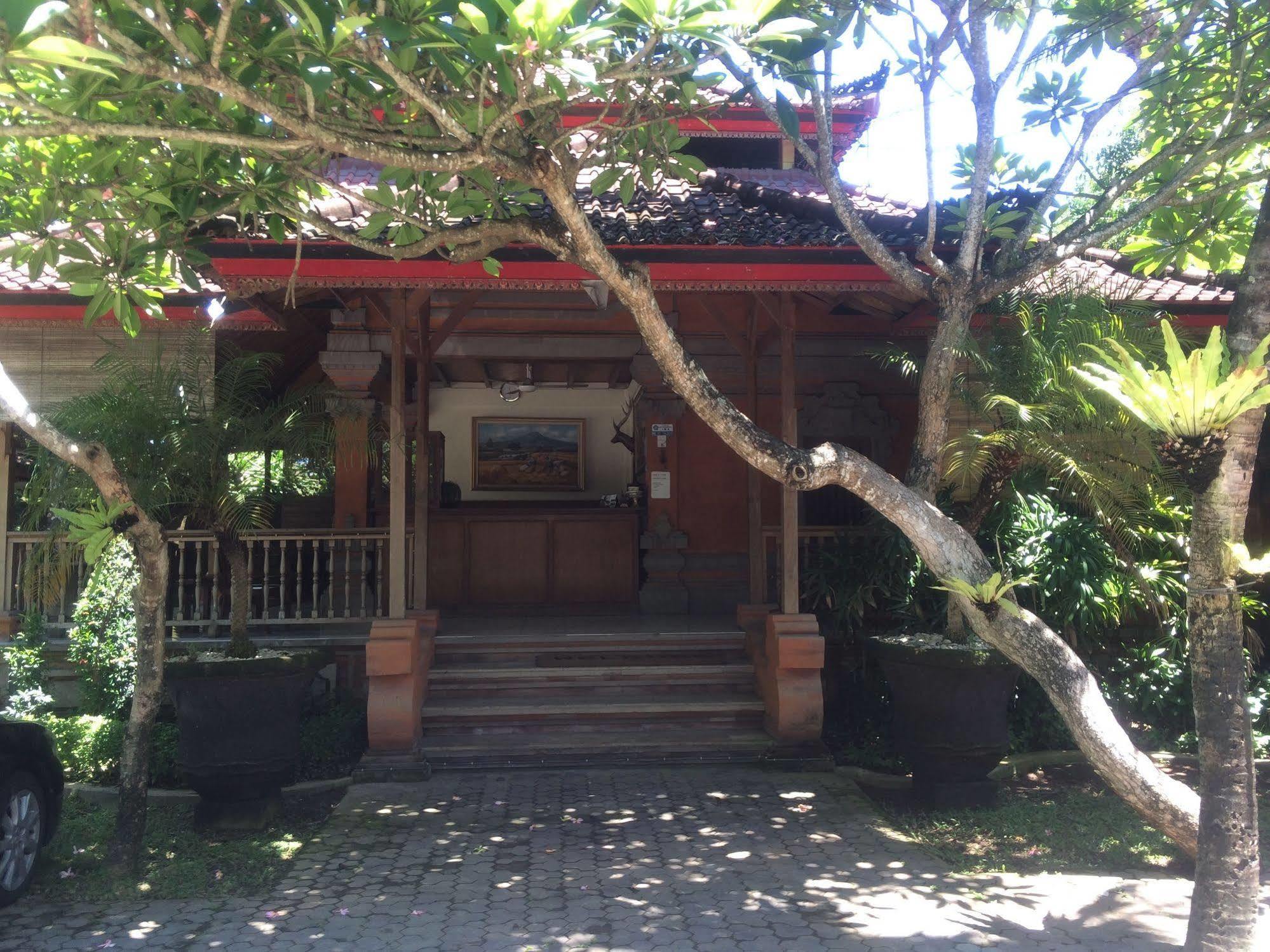 Panorama 1 Guest house Legian (Bali)