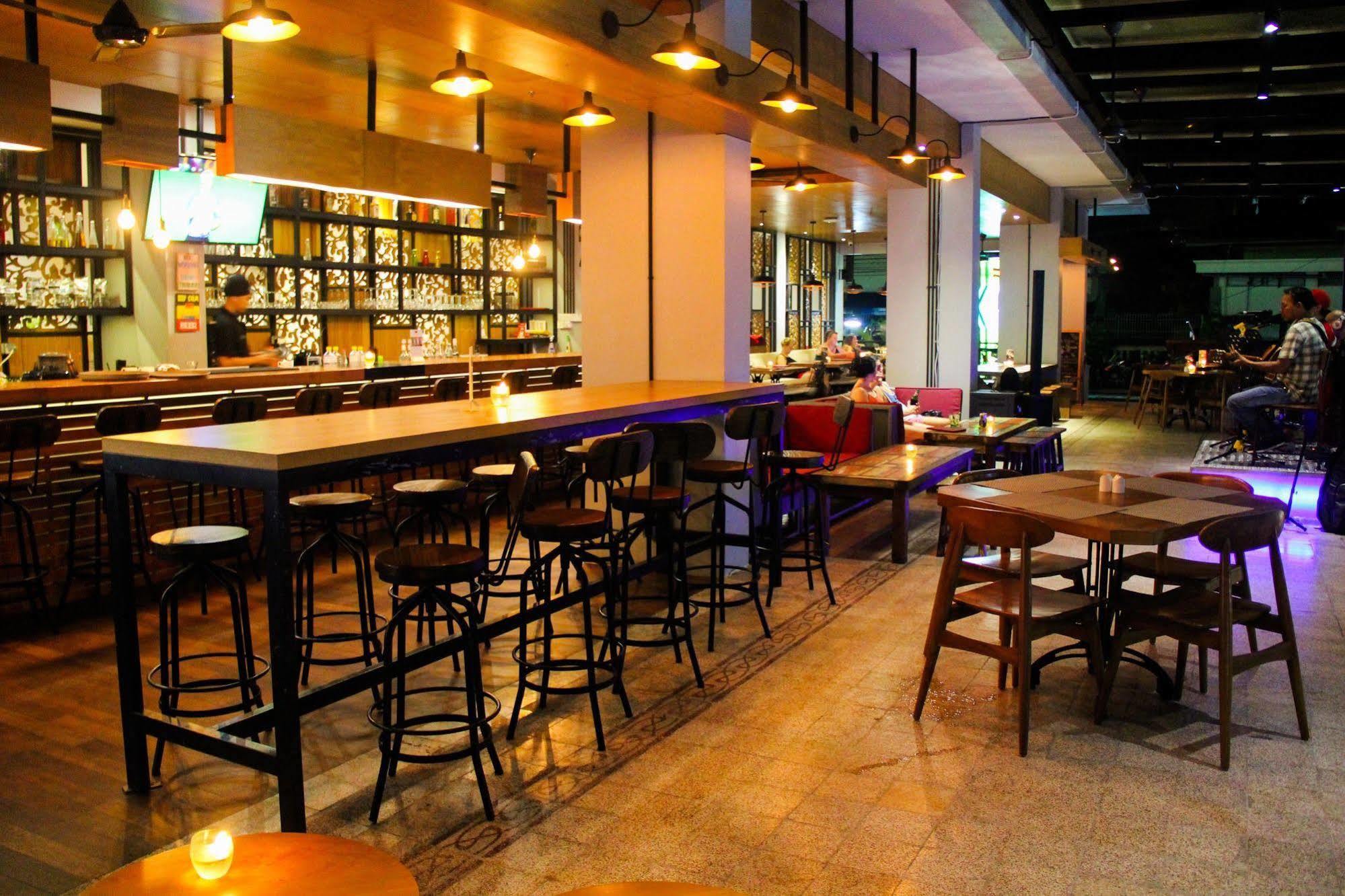 Zest By Swiss-belhotel International 3* Legian (Bali)
